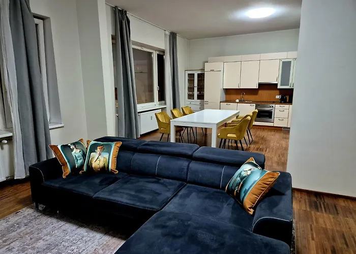 Operatheater View 2Bd Apartment For 8