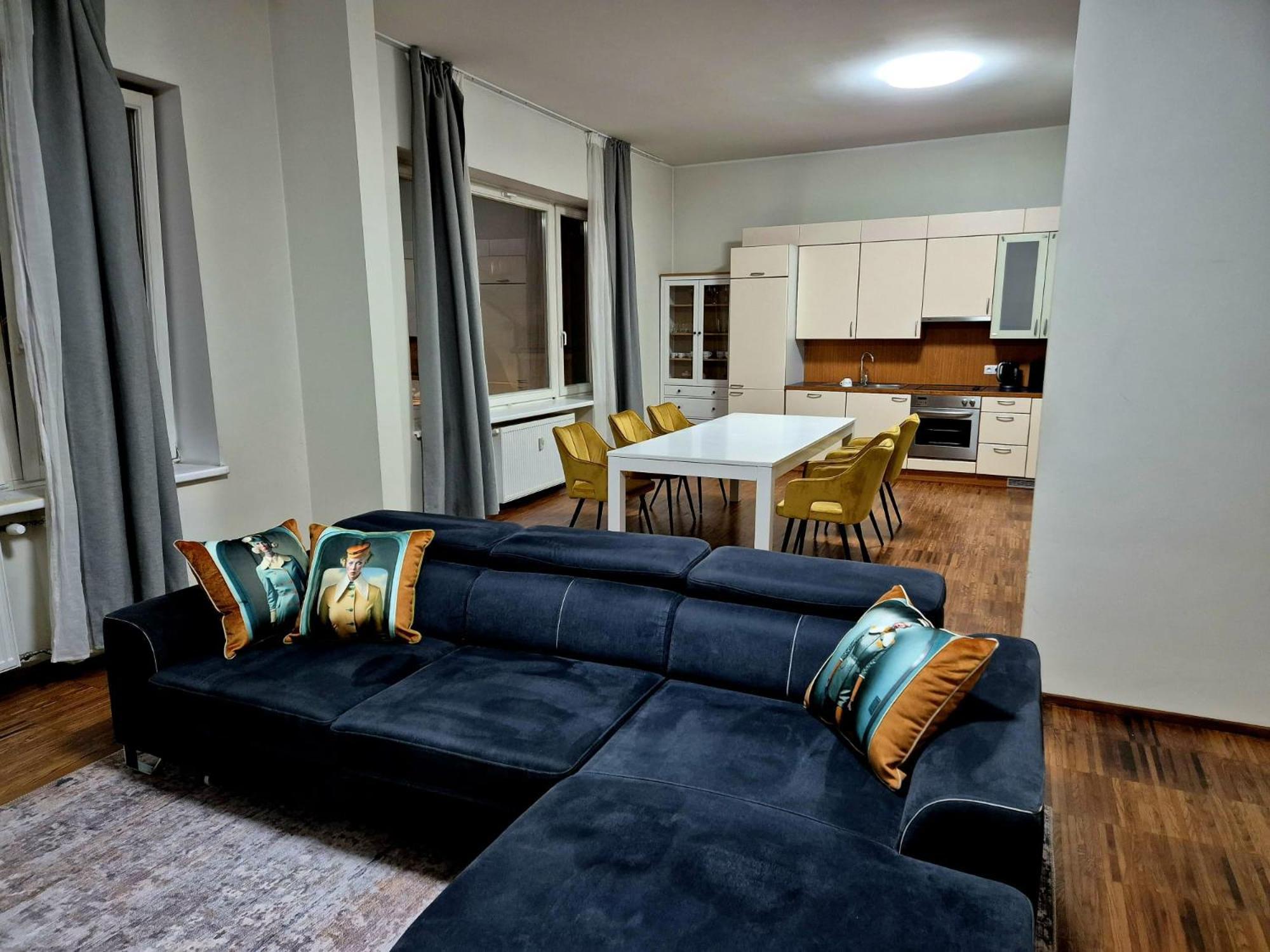 Butas Operatheater View 2bd For 8